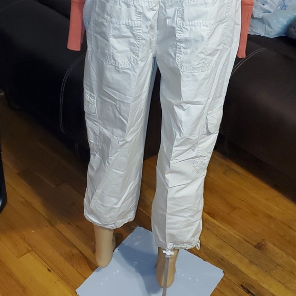 Women's Tommy Hilfiger cropped cargo pants size 6 - Picture 6 of 8
